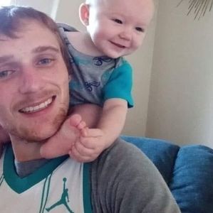 Meet your Posher, Aaron